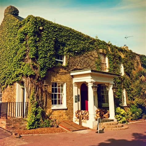 Wedding Venue in Canterbury, The Grove Ferry Inn | UKbride