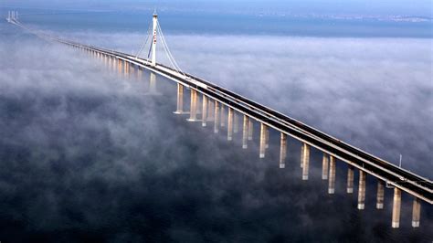 China builds world’s longest bridge connecting Hong Kong to Macau ...