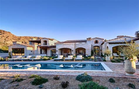 Best Homes for Sale in Phoenix AZ with a Pool