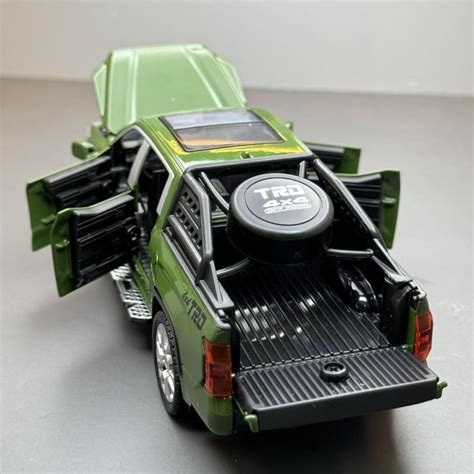 Toyota Tundra Diecast Alloy Car Model 1:24 Scale Price In Pakistan l toygenix.com.pk – Toygenix.pk