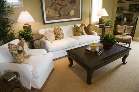 24 Awesome Living Room Designs featuring End Tables - Décoration de la ...