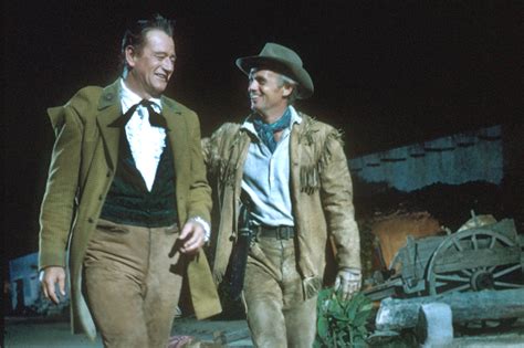 ‘The Alamo’: John Wayne Threw an Actor Against a Wall in a ‘Violent ...