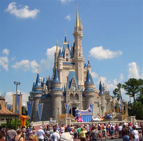 U.S. Tourist Attractions | Cinderella Castle in Walt Disney … | Flickr