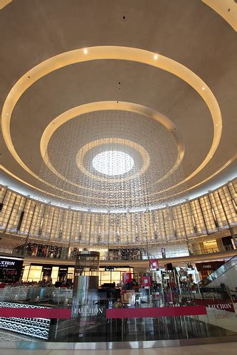 Dubai Mall | hugolim.com | Flickr