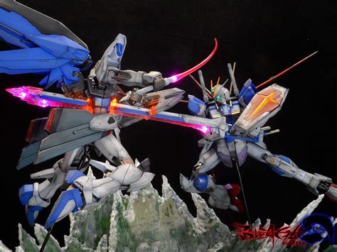 Custom Build: MG 1/100 Freedom Gundam VS MG 1/100 Force Impulse Gundam Diorama + LED - Gundam ...