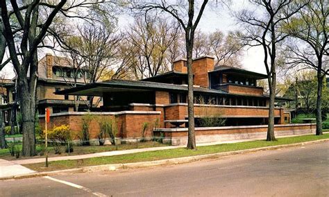 Housing and Architecture: Robie House- Seth Gebhart