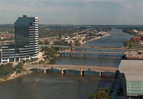 Grand River Bridges | History Grand Rapids