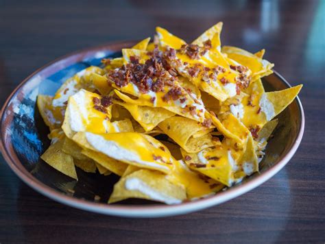 Käse Dip für Nachos - wie im Kino - lenasdaily.com | Lebensmittel essen ...