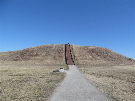 Cahokia Mounds - Collinsville, Illinois | Cahokia Mounds - C… | Flickr