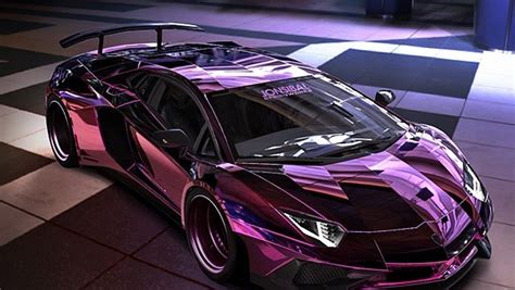 Un graphiste conçoit une Lamborghini Aventador en chrome rose - Automoto | TF1