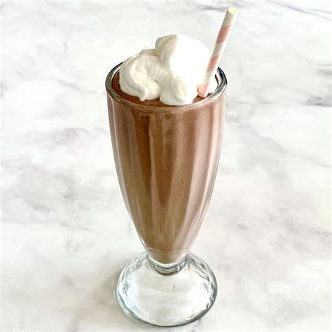 plant-based overnight creamy cashew chocolate shake recipe