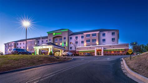 Holiday Inn Poplar Bluff from $105. Poplar Bluff Hotel Deals & Reviews - KAYAK