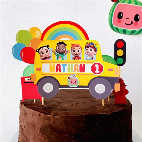 Cocomelon Wheels On The Bus Birthday Cake – Bus 101