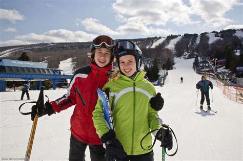 The Poconos are perfect for a student ski trip! #PoconoMtns Snow ...