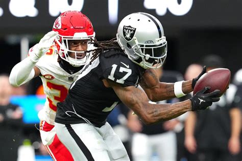 NFL Christmas Day schedule: How to watch Raiders-Chiefs, Giants-Eagles ...