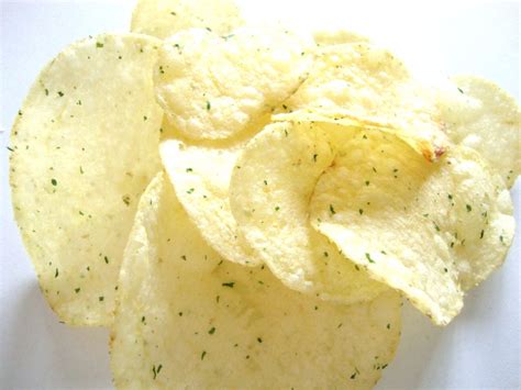 Lay’s Sour Cream & Onion Potato Chips | SNACKEROO