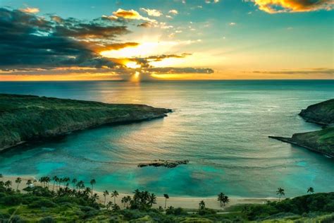 10 Best Sunrise Hikes in Oahu Worth Waking Up For (2024)