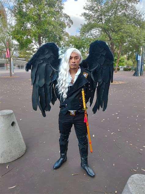 my King cosplay at oz comic con : r/OnePiece