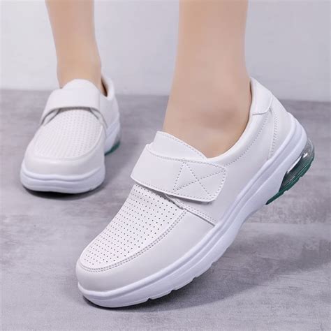 Women Sneakers Nurse Clogs Summer Nurse Shoes Female Health Work Flat ...