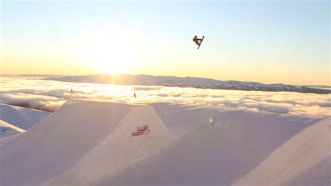 12 best NZ ski resorts for New Zealand snowboarding holidays