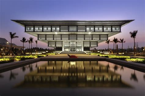 CHRISTOPHER ONG - My Footsteps. My Dreams. Beautiful Living.: Hanoi Museum, Vietnam