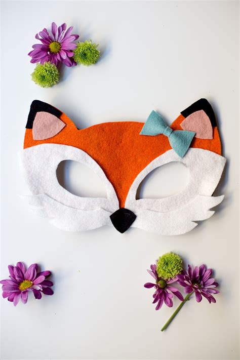 Free Felt Animal Mask Patterns by Anne Weil of Flax & Twine - Fox Mask ...