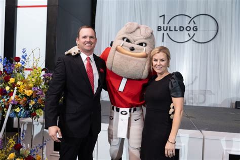 UGA Alumni Association's Bulldog 100 - Celebrating UGA entrepreneurs