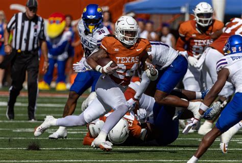 Texas Longhorns' Running Game Thrives Behind Jonathan Brooks' Emergence ...