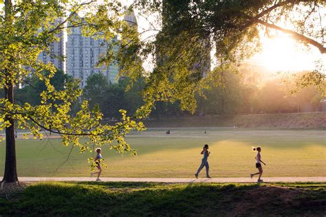 Piedmont Park in Atlanta - Midtown Atlanta’s Verdant Urban Park – Go Guides