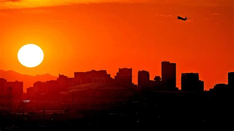 Phoenix Area Official Heat Deaths Climb After Record-Breaking Summer | Weather.com