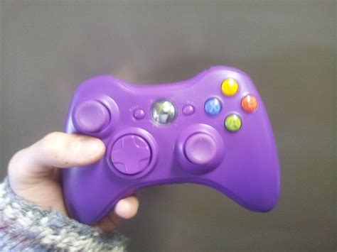 Replacing the Case of an Xbox 360 Controller : 3 Steps - Instructables