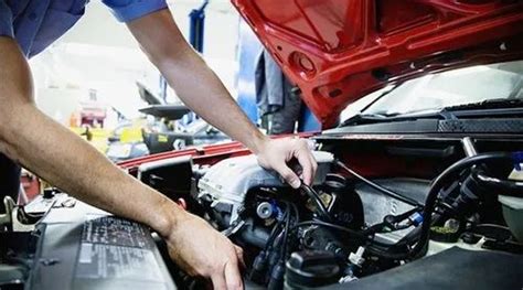 Four Wheeler Repair and Maintenance Services, Vehicle Body Repairing Services in Gurgaon, फोर ...