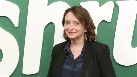 'SNL': Debbie Downer/Rachel Dratch's coronavirus talk ruins a wedding