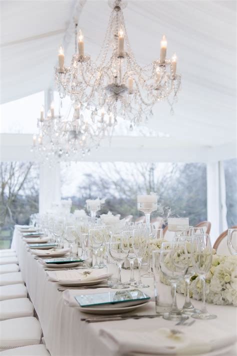 White marquee | Outdoor wedding, Stylish wedding, Table decorations