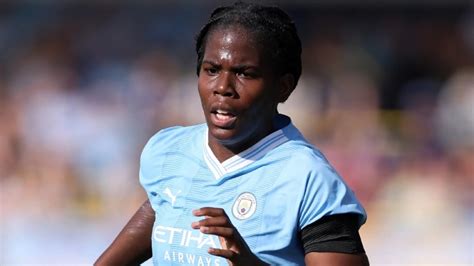 'Bunny' Shaw scores twice as Manchester City Women drub Bristol City 5 ...