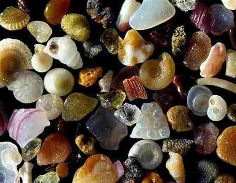 This Is How Sand Looks Magnified Up To 300 Times