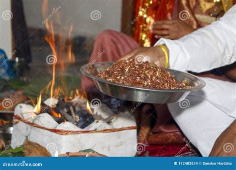 Havan Kund.blazing Flames of Fire Stock Photo - Image of asia, sacred: 172483834