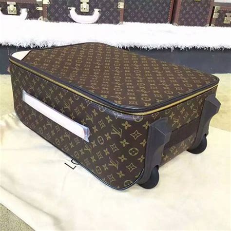 Luxury Louis Vuitton Luggage Sets Replica | semashow.com