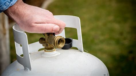 The Easiest Ways to Refill Your RV Propane - Getaway Couple