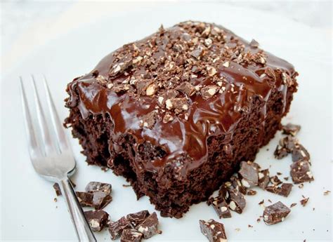 2 Ingredient Chocolate Cake - Create Mindfully