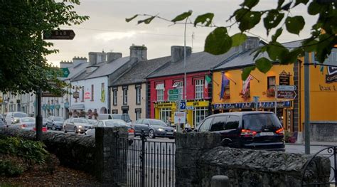 These 10 Perfectly Picturesque Small Towns & Villages In Ireland Are ...