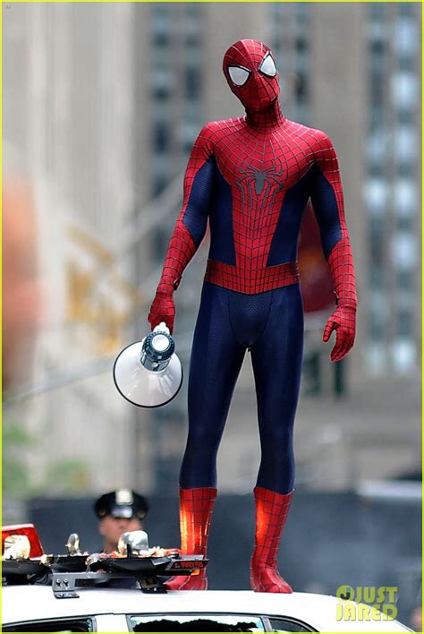 Andrew Garfield Films 'Amazing Spider-Man 2' with Mini-Me!: Photo ...