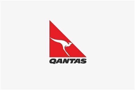 The Qantas Logo - 100 Years Of Evolution - Simple Flying