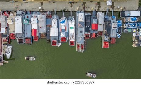 25 Water Color Sternwheeler Images, Stock Photos & Vectors | Shutterstock