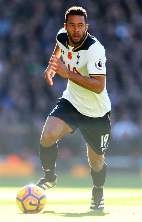 Moussa Dembele Spurs : Spurs' Mousa Dembele Has Rejected Offers From 2 ...