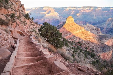 How to Hike the South Kaibab and Bright Angel Trail in One Day – Earth Trekkers