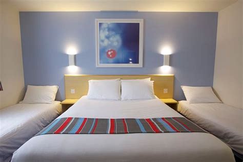 TRAVELODGE MACCLESFIELD ADLINGTON - Updated 2021 Prices, Hotel Reviews, and Photos - Tripadvisor