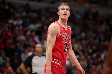 Chicago Bulls Rookie Lauri Markkanen Has Soccer Skills