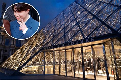 Fans React to Portrait of BTS' Jimin on Display in the Louvre