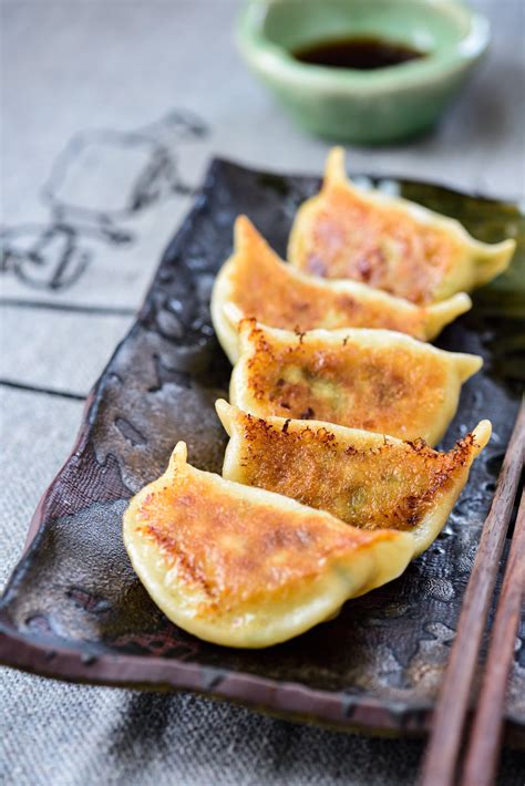 Shrimp Dumplings (Saeu Mandu) - Korean Bapsang